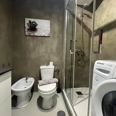 Your Retreat In Downtown And Ocean *